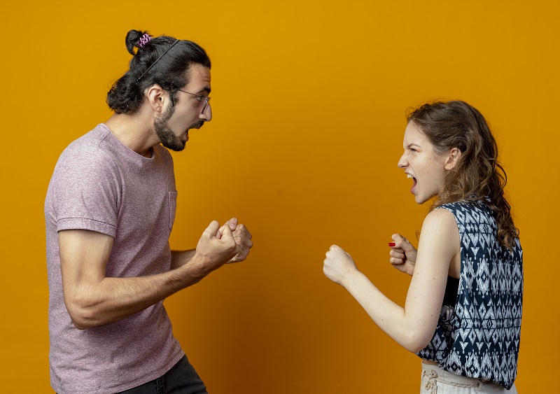 Dúvidas rápidas: jogando online, lidando com chatos, evitando o